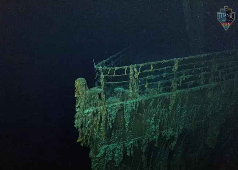 Submarino que faz visitas ao Titanic some no Oceano Atlântico  - OceanGate Expeditions