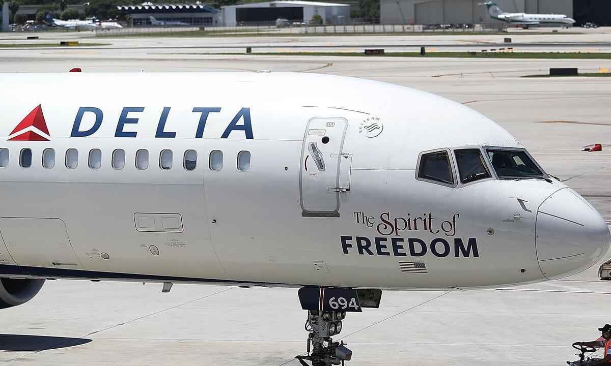 Piloto da Delta detido por embriaguez causa cancelamento de voo na Escócia - Joe Raedle/Getty Images/AFP