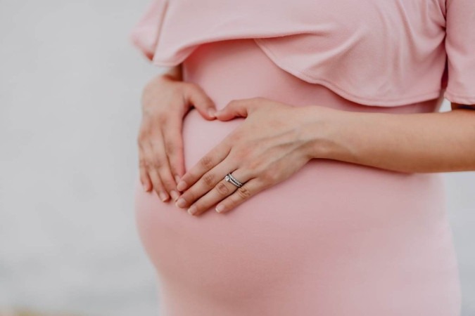 Depois da fertilização in vitro, pesquisa revelou 20% de gravidez natural 