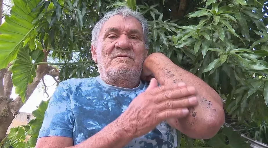 Perdido na mata por 8 dias, idoso comeu cupim e bebeu urina para sobreviver - Reprodução/ TV Globo 