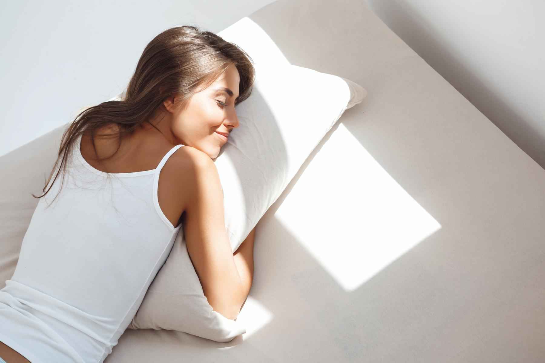 Benefícios da soneca diária para a saúde cerebral, segundo pesquisadores - Freepik