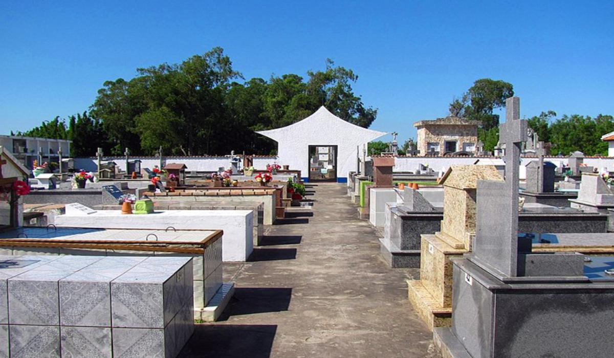 Prefeitura é condenada por ter substituído túmulo de família sem avisar - TJMG