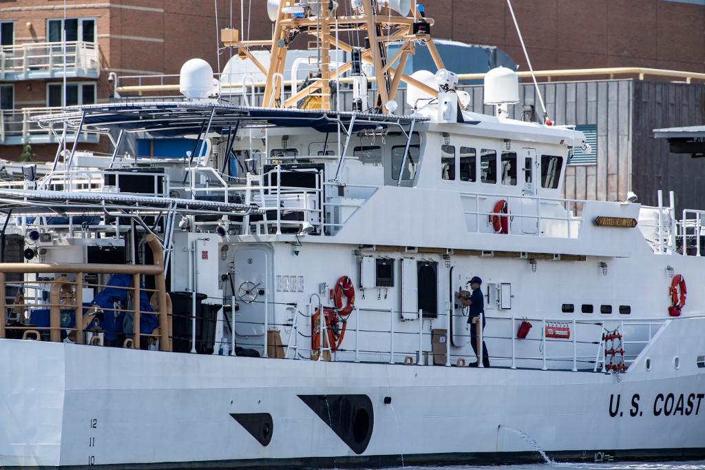 Submarino desaparecido: buscas entram no 5º dia em fase decisiva - Joseph Prezioso / AFP