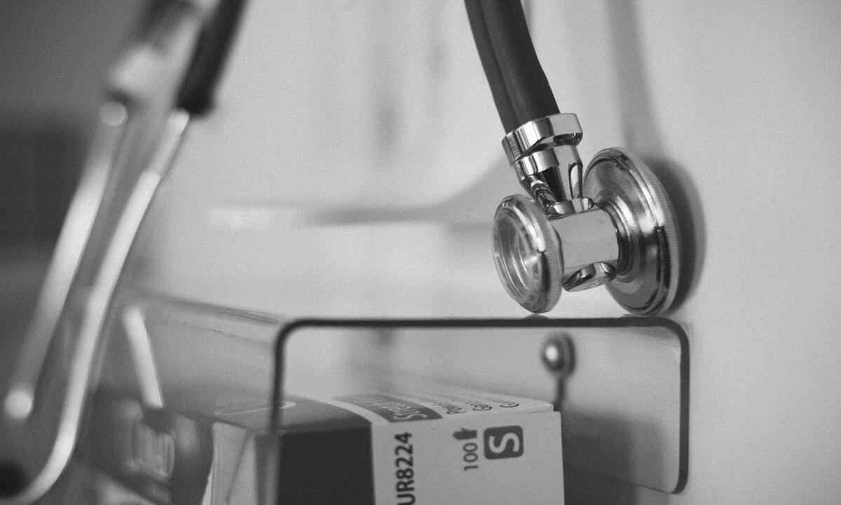Hospitais querem estender em três meses o reajuste salarial dos enfermeiros - Pixabay / Divulgação