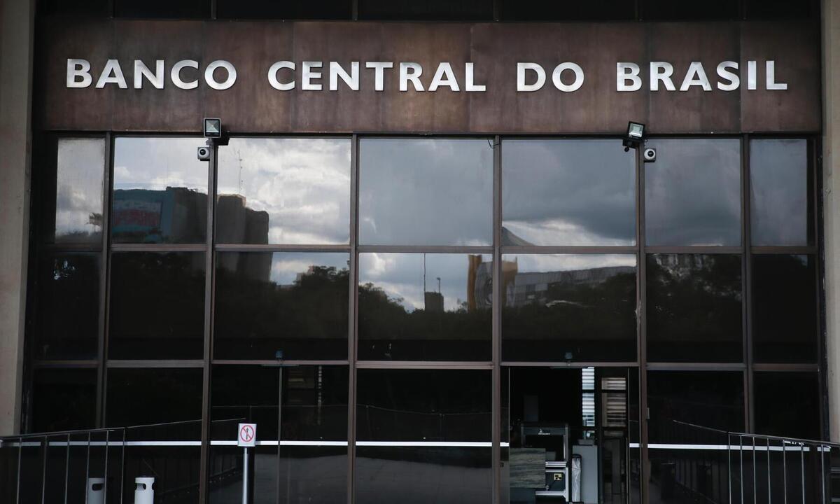 Secretário: se a Selic fosse 10%, país economizaria 1 Bolsa Família por ano - Marcello Casal Jr/Agência Brasil