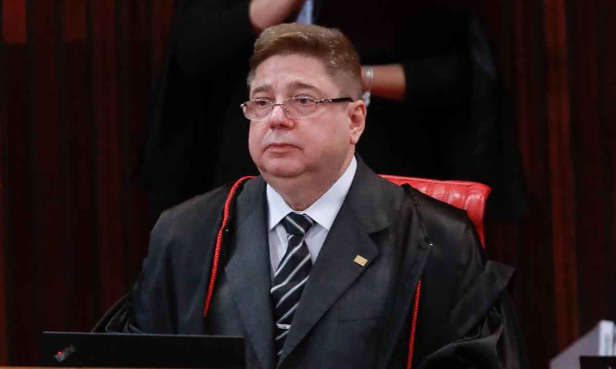 Ministro vota contra inelegibilidade e empata julgamento de Bolsonaro - SERGIO LIMA/AFP