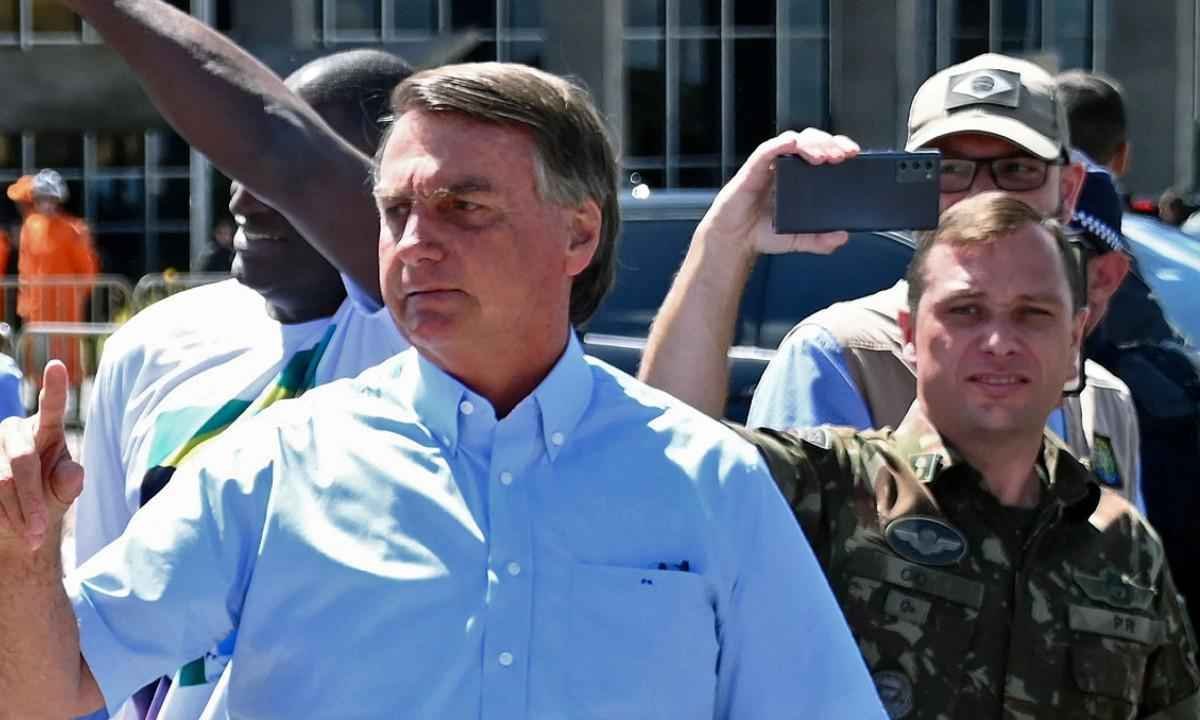 Na pandemia, Bolsonaro autorizou distribuição de medicamento proibido - EVARISTO SA / AFP