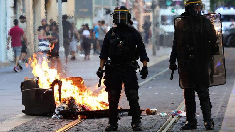 Protestos na França: as falsas imagens de violência que se espalham nas redes - Getty Images