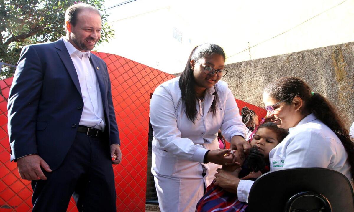 PBH começa a vacinar crianças de até 5 anos em escolas municipais  - Jair Amaral/ EM/ D.A Press