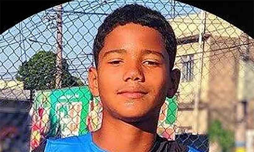 Garoto de 12 anos morre baleado em aniversário no RJ - Reprodução