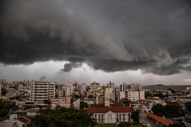 Ciclone extratropical: os impactos do fenômeno climático que avança pelo sul do Brasil - Getty Images