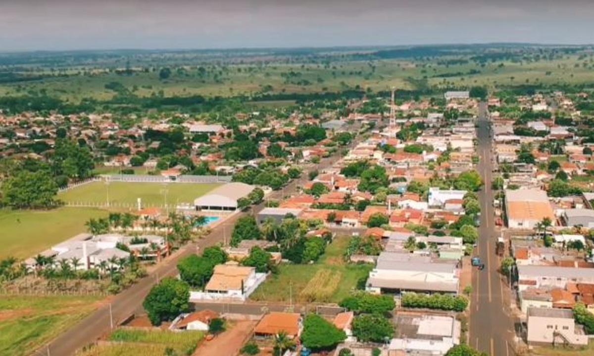 Ex-prefeito de cidade do interior terá que devolver quase R$ 1,5 milhão - Prefeitura de Carneirinho/Divulgação