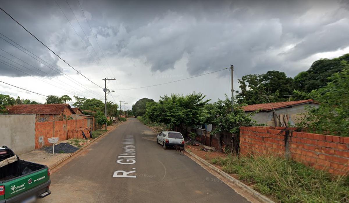Pai mata filho por engano em briga no Norte de Minas - Google Street View