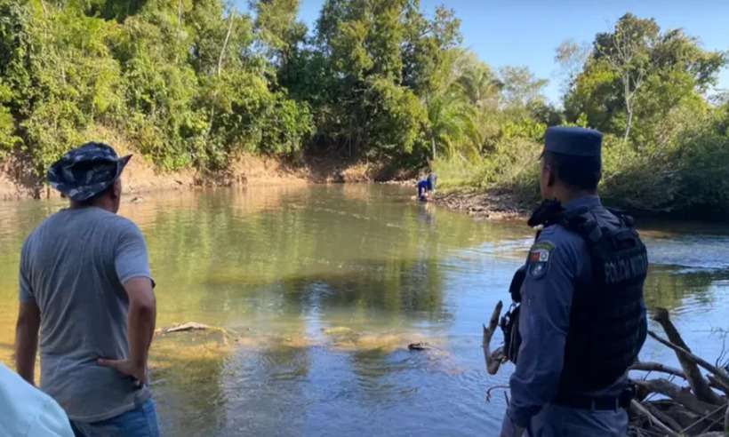 Mãe tenta salvar filho de 7 anos de correnteza em rio e morre afogada - Reprodução/Polícia Militar