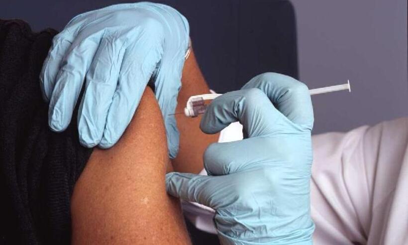 COVID-19: nova vacina bivalente é aprovada pela Anvisa - (National Cancer Institute/Unsplash