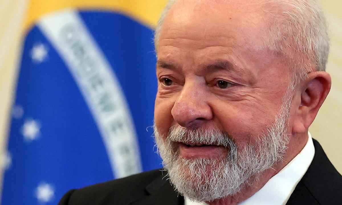 Lula e a operação no quadril: "O que me sobra de tempo é em outubro" - FRANCOIS WALSCHAERTS/AFP