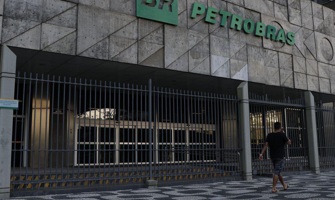 Petrobras divulga nomes de candidatos sub judice aprovados para técnico jr - Fernando Frazão/Agência Brasil