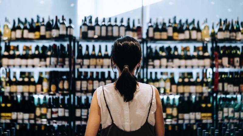 Por que jovens bebem cada vez menos álcool? - Getty Images