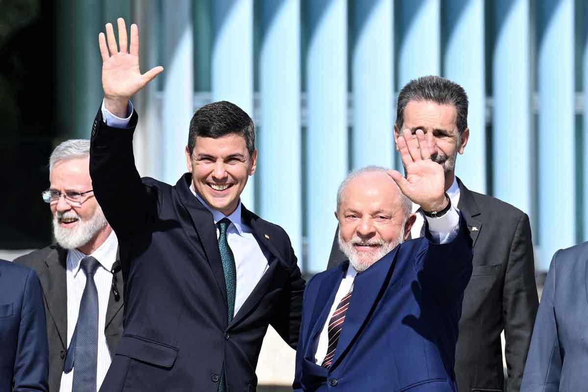 Itaipu ganha prioridade para Brasil e Paraguai - EVARISTO SÁ/AFP