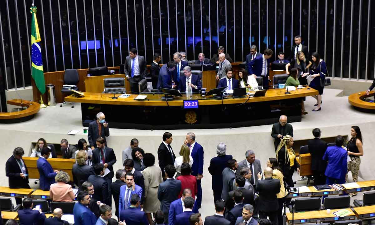 Reforma Tributária: segunda etapa tentará colocar ricos no Imposto de Renda - Zeca Ribeiro/Câmara dos Deputados - 17/5/23
