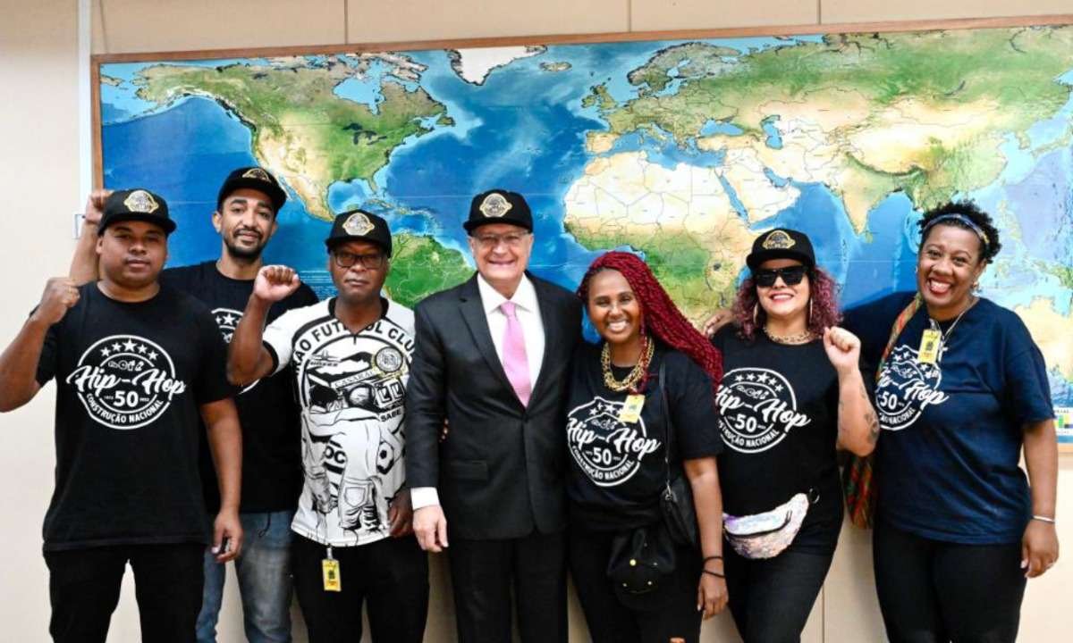 Alckmin se encontra com artistas de hip-hop e vira meme: 'MC Chuchu' - Cadu Gomes