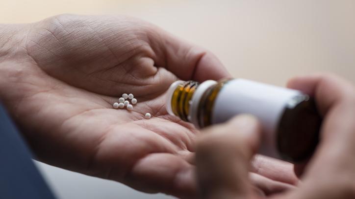 Homeopatia funciona ou é efeito placebo? - Getty Images