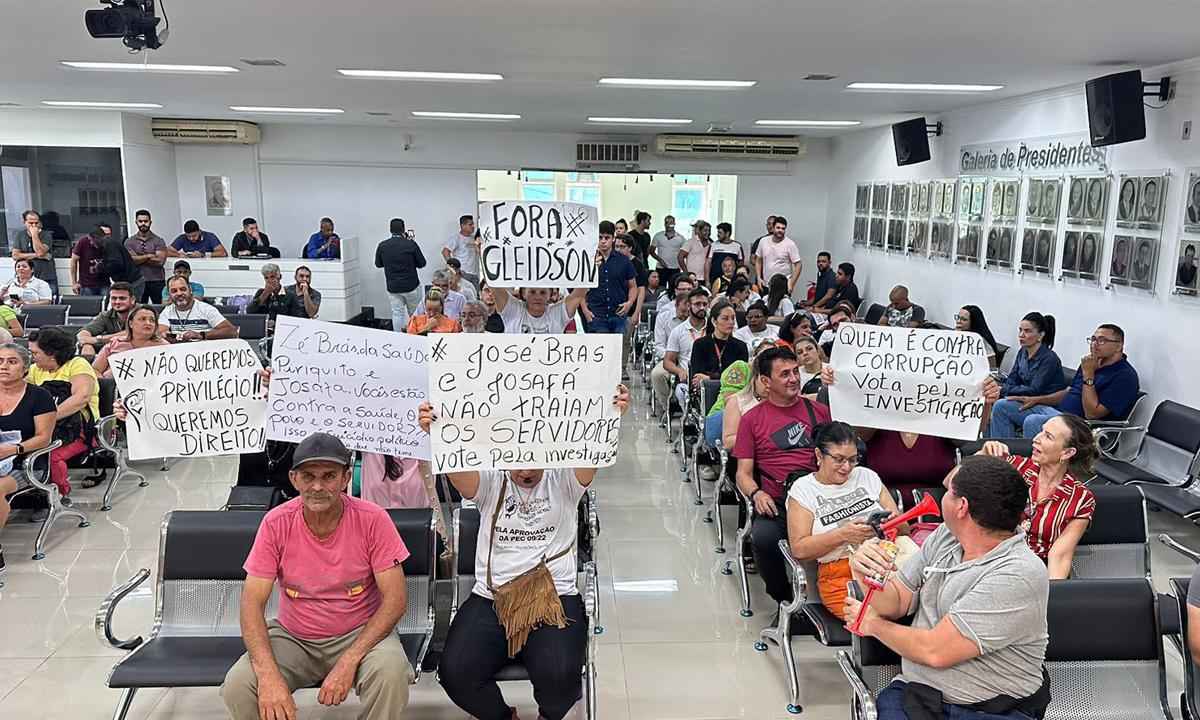 Vereadores arquivam denúncia contra irmão do senador Cleitinho - Divulgação