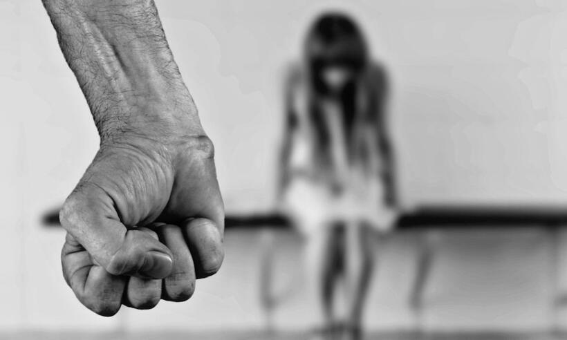 Homens são condenados por abusar de irmão por 7 anos, em Minas - Pixabay / Reprodução