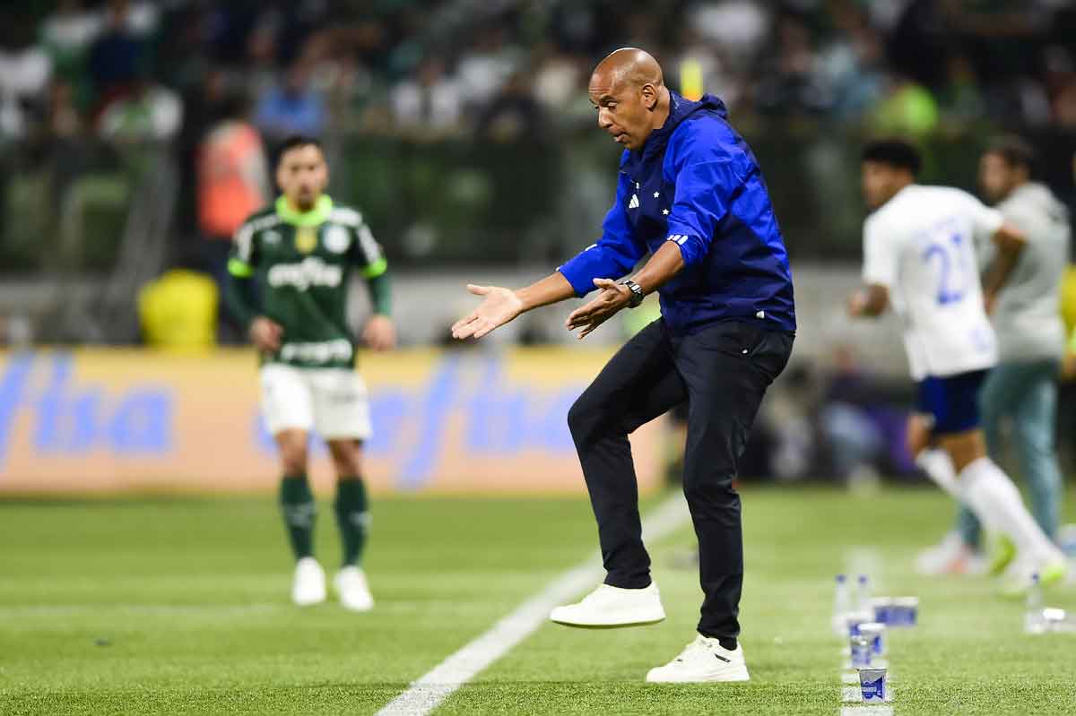 Cruzeiro desperdiça  chances E sai castigado - gustavo alexo/cruzeiro