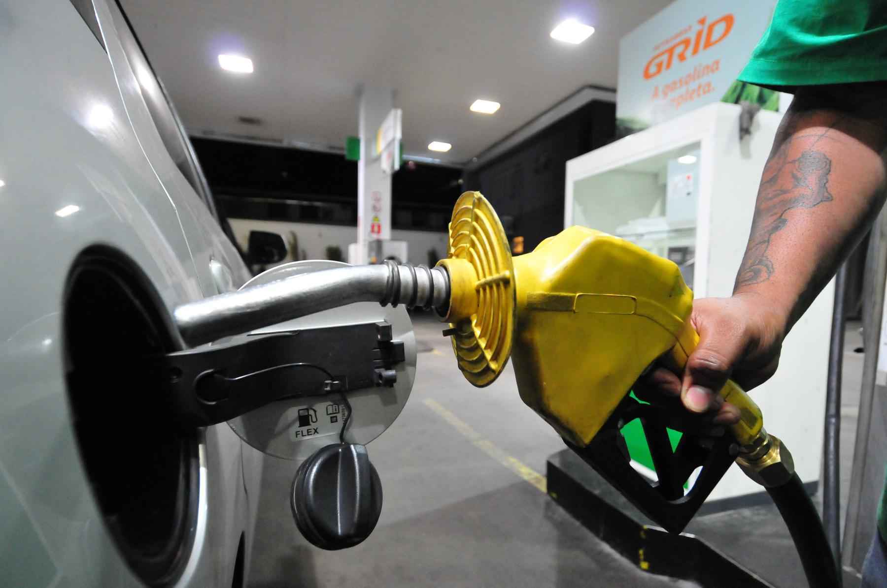 Petrobras anuncia aumento dos preços da gasolina e do diesel nas refinarias - Ramon Lisboa/EM/D.A Press