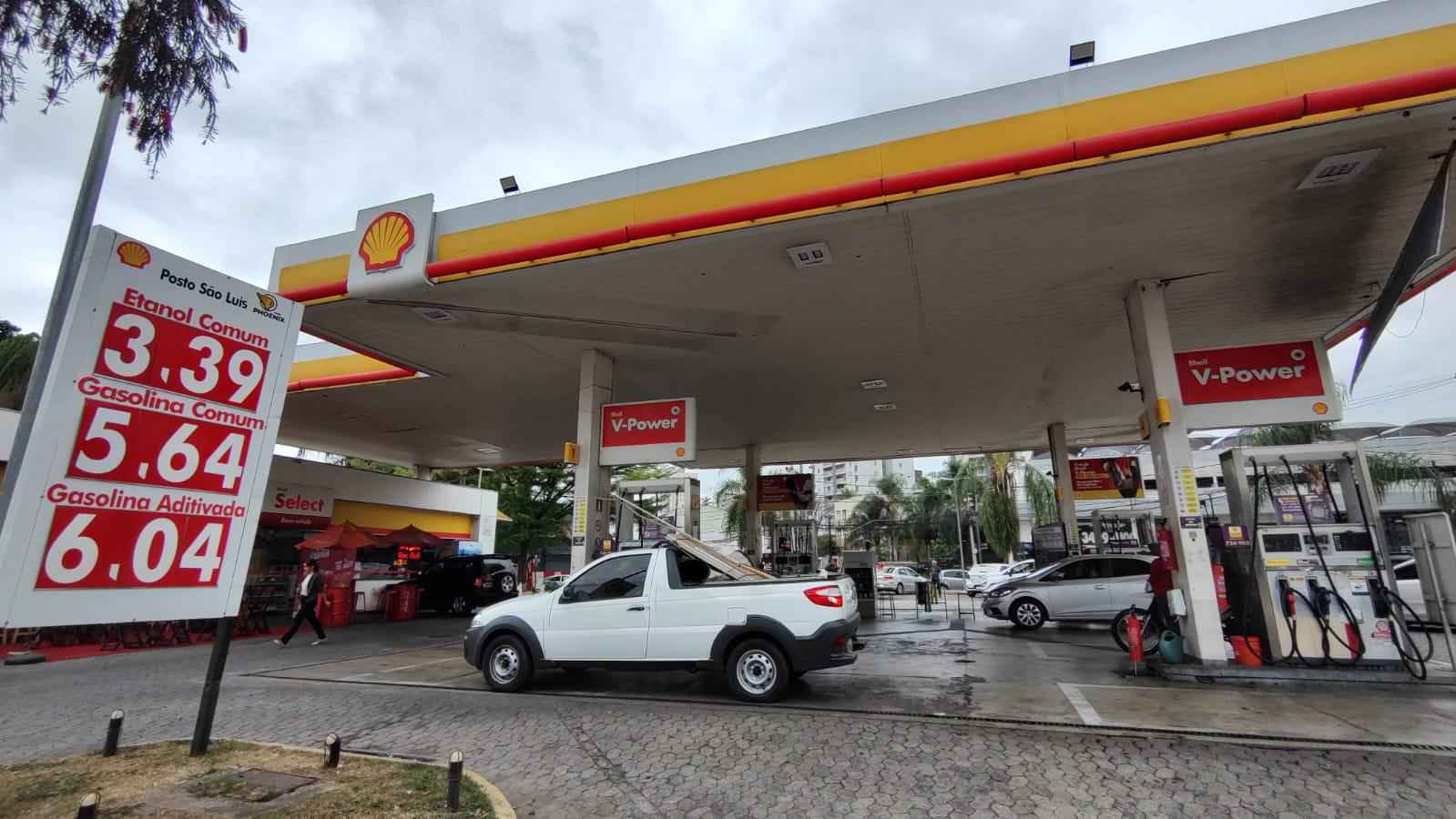 Reflexo do aumento: gasolina sobe até R$ 0,45 nos postos de Belo Horizonte - Jair Amaral/E.M./D.A. Press