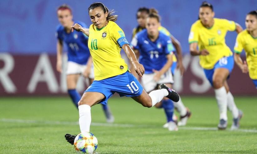 Projeto vai incentivar pesquisa sobre a saúde no futebol feminino - Rener Pinheiro / MoWA Press