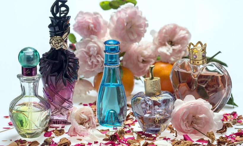O que é preciso saber antes de escolher um perfume? - agem de andreas N/Pixabay