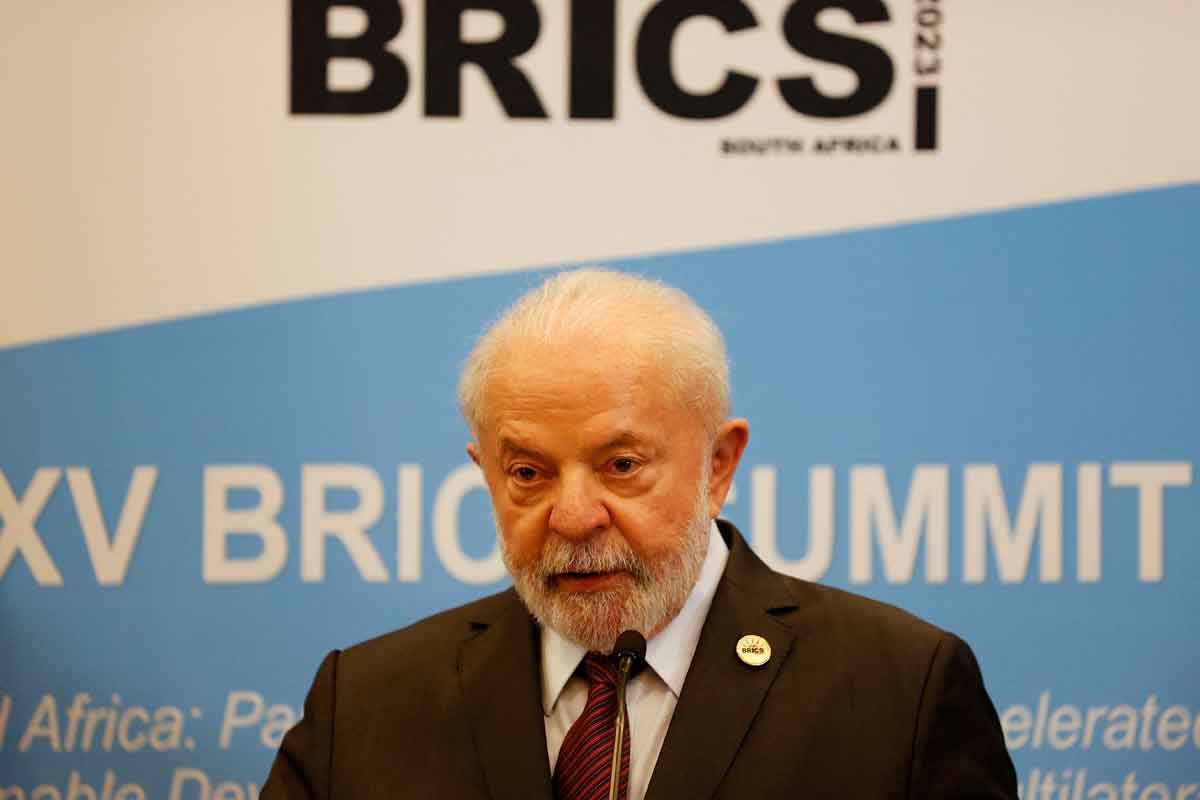 Ampliação dos Brics reposiciona o Brasil na geopolítica mundial - Phill Magakoe/AFP