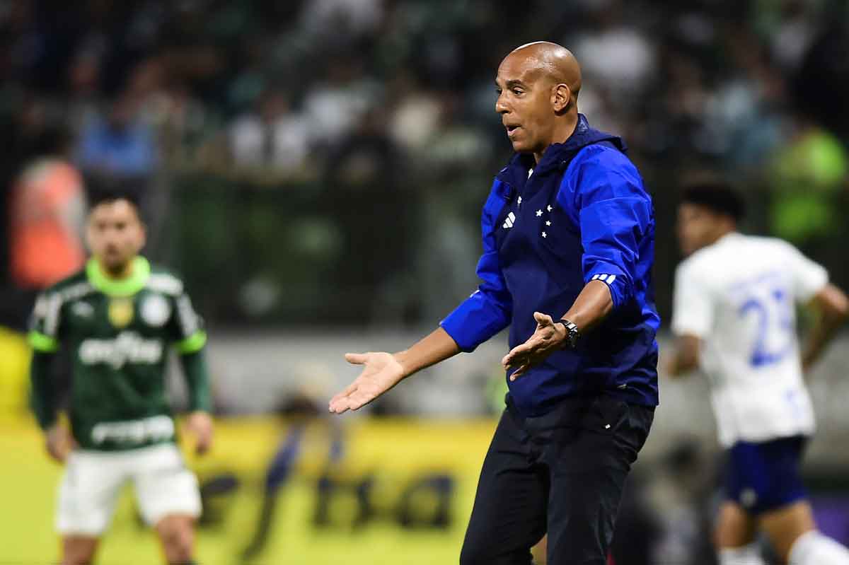 Quando Pepa jogou a culpa da goleada nos jogadores, selou seu destino - Gustavo Aleixo/Cruzeiro