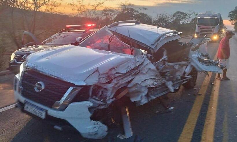 Veja como ficou o carro de Regis Danese no acidente em Goiás - Redes Sociais/Reprodução
