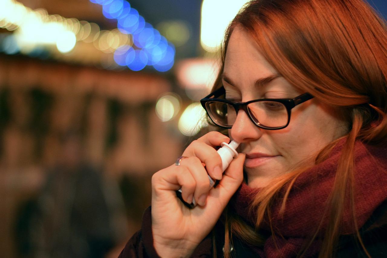  Vício em descongestionantes nasais pode até levar à morte; entenda