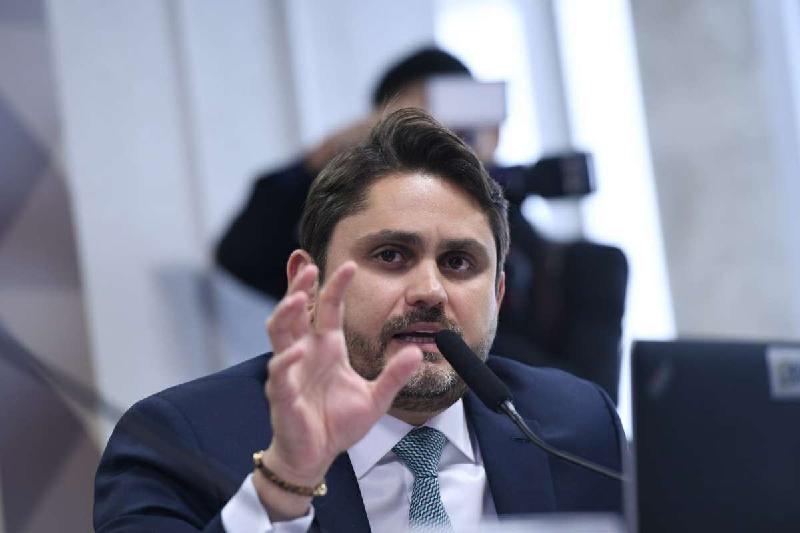 Barroso determina bloqueio de bens de ministro do governo Lula - (Edilson Rodrigues/Agência Senado)