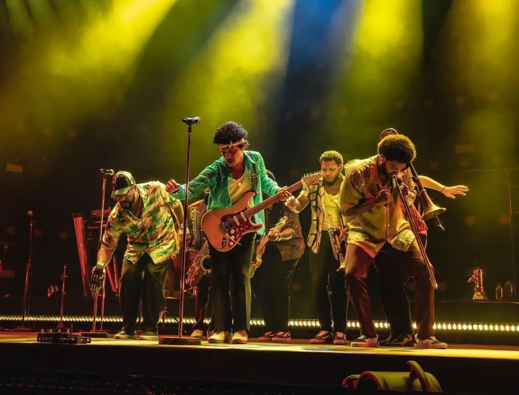 Bruno Mars faz show com 'Evidências' no The Town e justifica ingresso disputado - Reprodução/Instagram de Bruno Mars