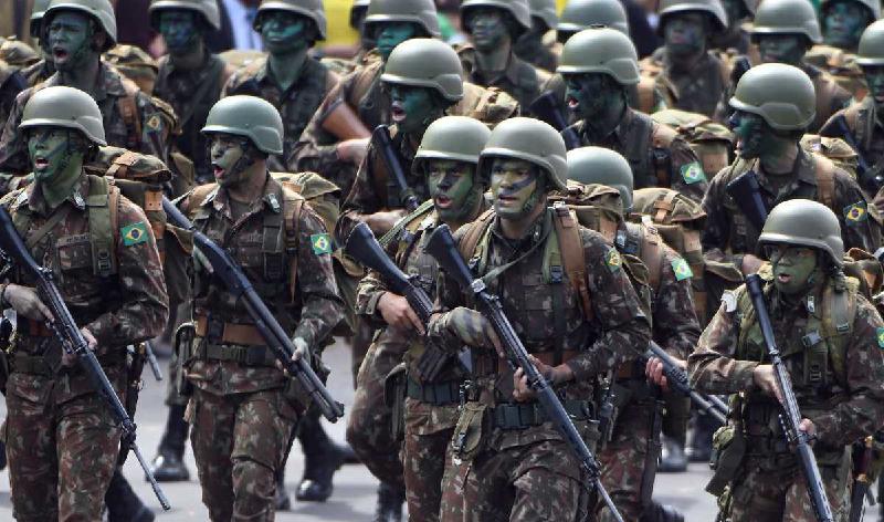 Bolsonaristas criticam militares nas postagens do Exército - (Ed Alves/CB)