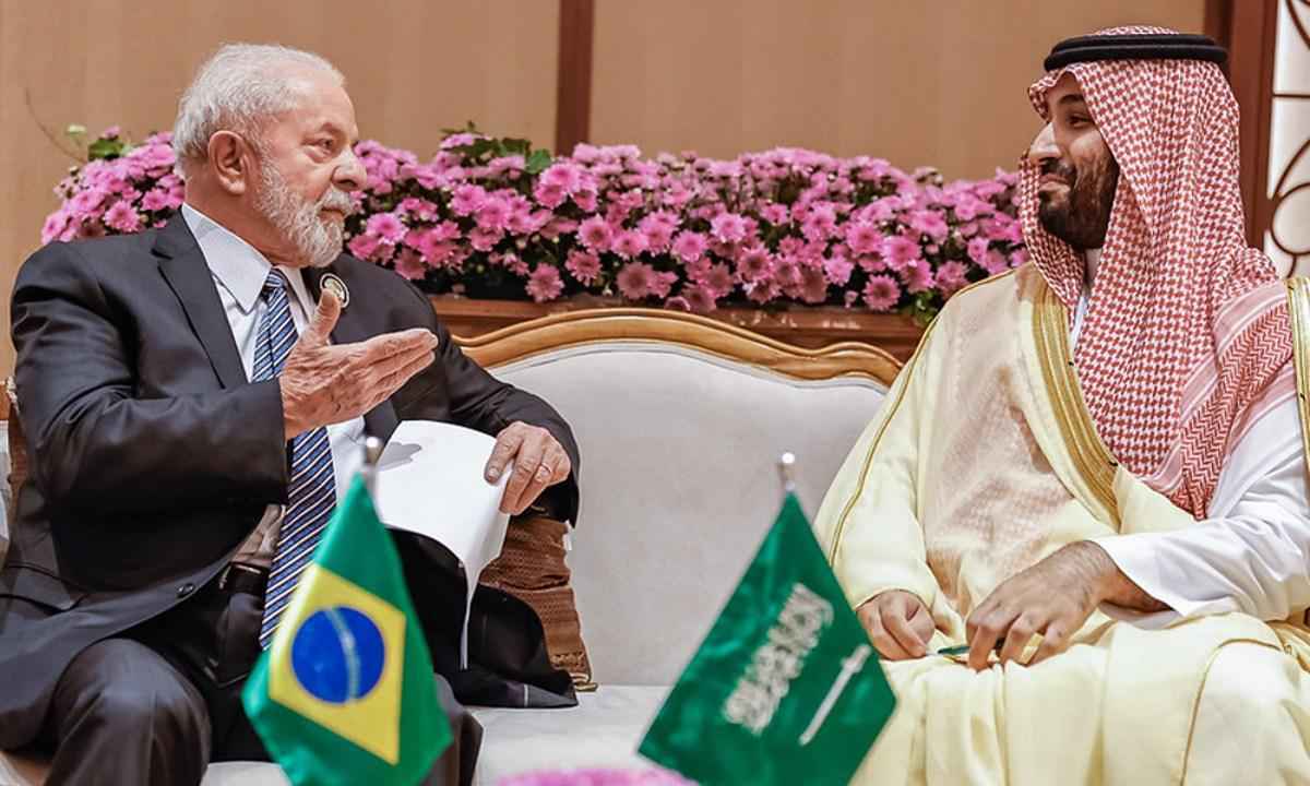 Lula se reúne com príncipe que deu joias a Bolsonaro - Ricardo Stuckert / PR