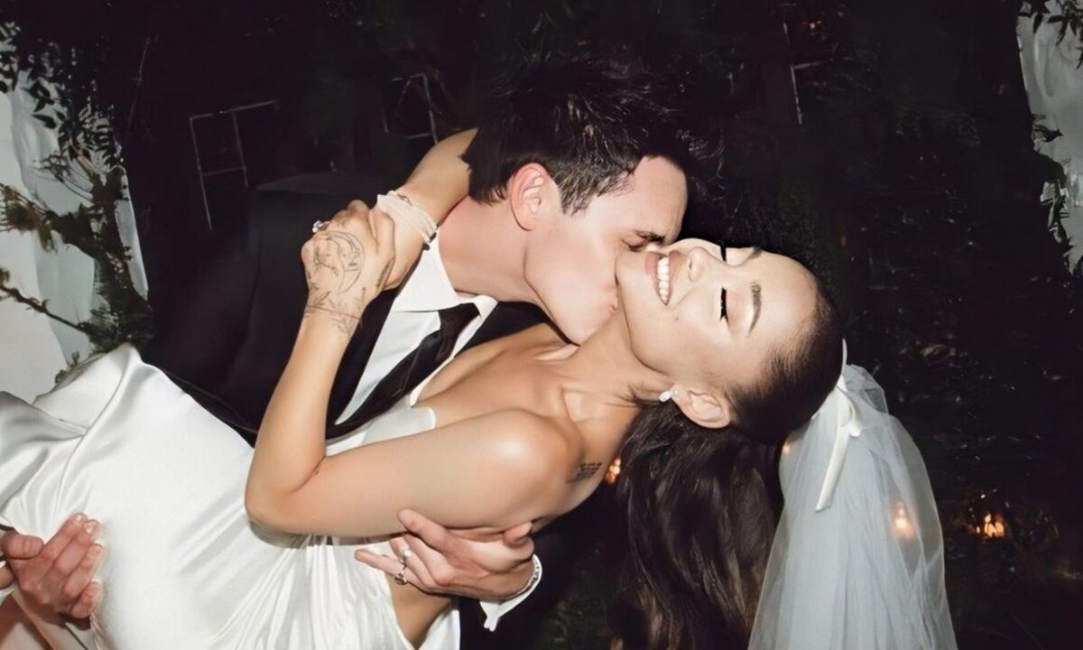 Ariana Grande e Dalton Gomez oficializam separação após dois anos casados - Reprodução/Twitter