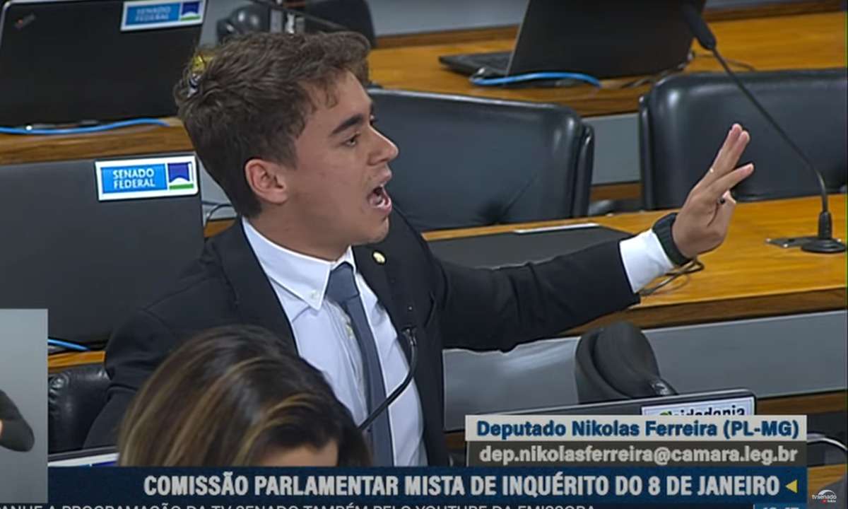 Nikolas Ferreira é chamado de 'moleque' por Jandira Feghali na CPMI de 8/1 - Reprodução/TV Senado