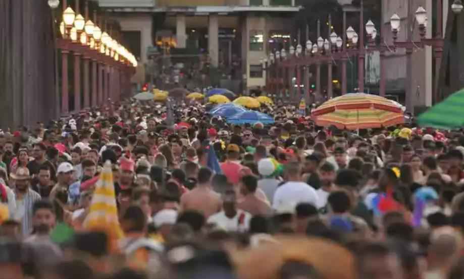 Carnaval de BH: prefeitura lança edital de patrocínio para 2024 e 2025 - Túlio Santos/EM/D.A Press