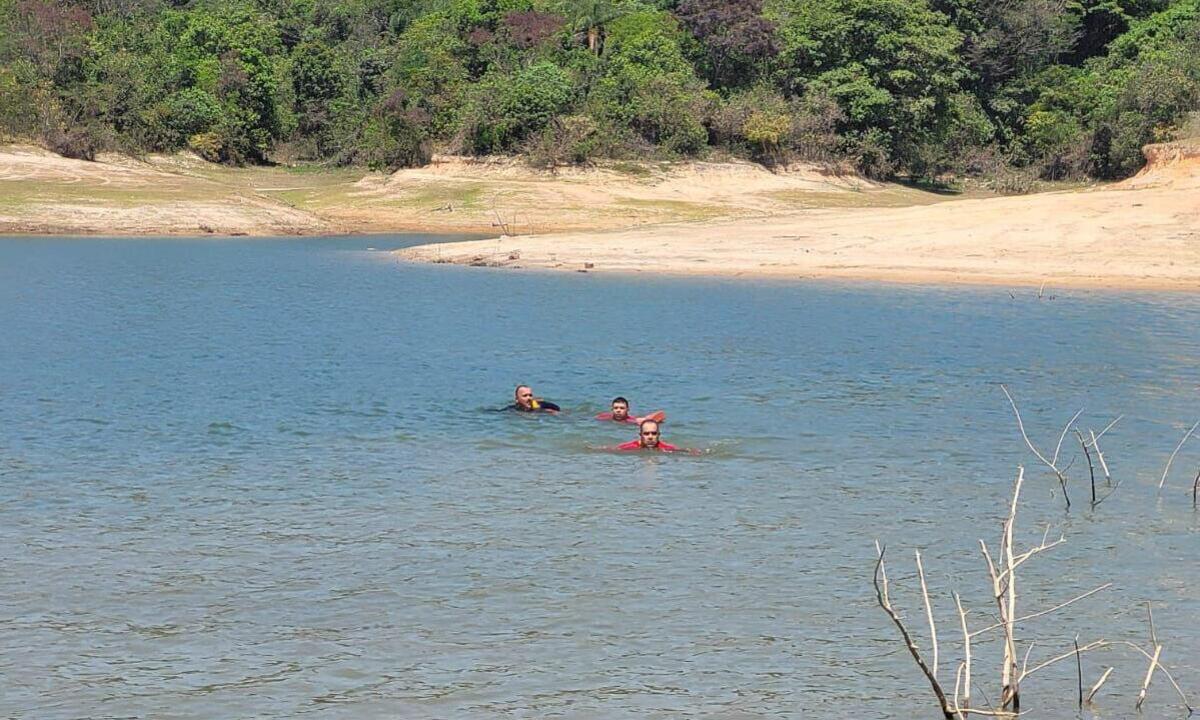 Três pessoas morrem afogadas na lagoa Várzea das Flores neste domingo - Divulgação/CBMMG
