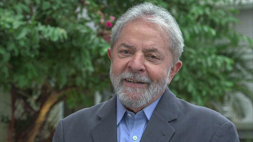 Lula diz que adiou cirurgia no quadril para evitar imagem de velho e frágil após eleições - Instituto Lula 