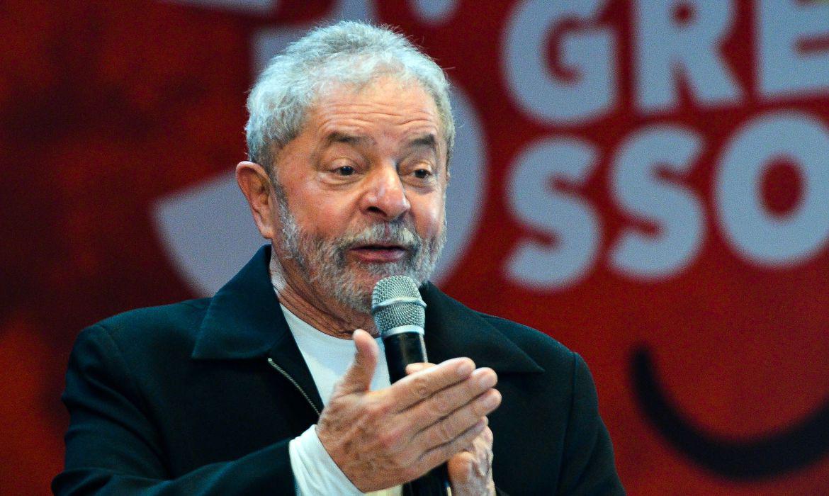 Lula relaciona beleza a não usar andador e muleta: "Sempre bonito" - Antonio Cruz/ Agência Brasil
