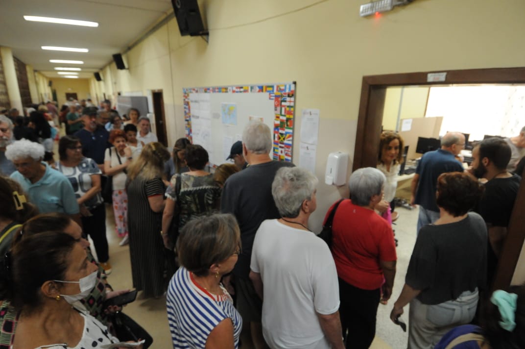 Eleição do Conselho Tutelar de BH tem horário prorrogado com voto impresso - Gladyston Rodrigues/EM/D.A Press