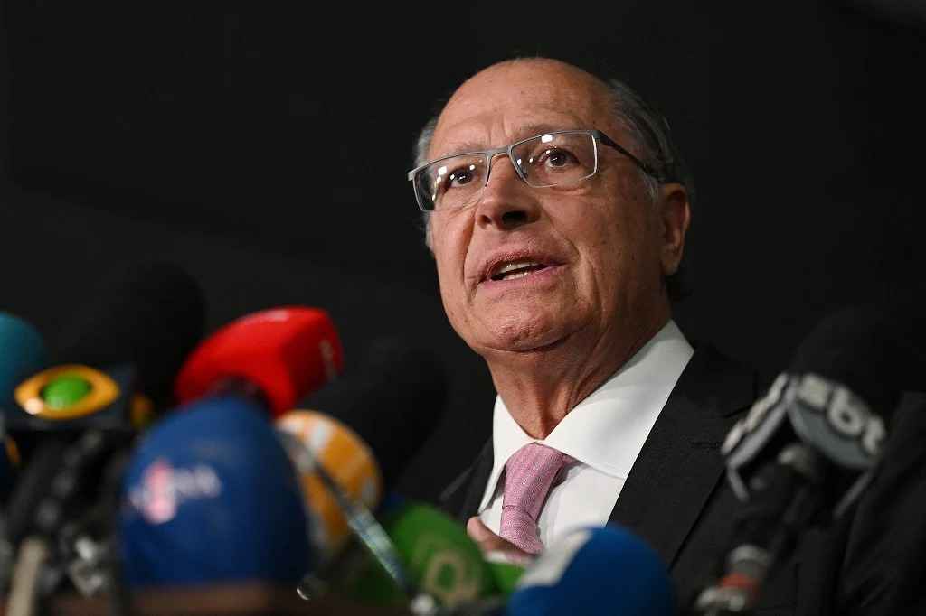 ALMG vota hoje projeto que pode tornar Alckmin cidadão mineiro - Evaristo Sá/AFP