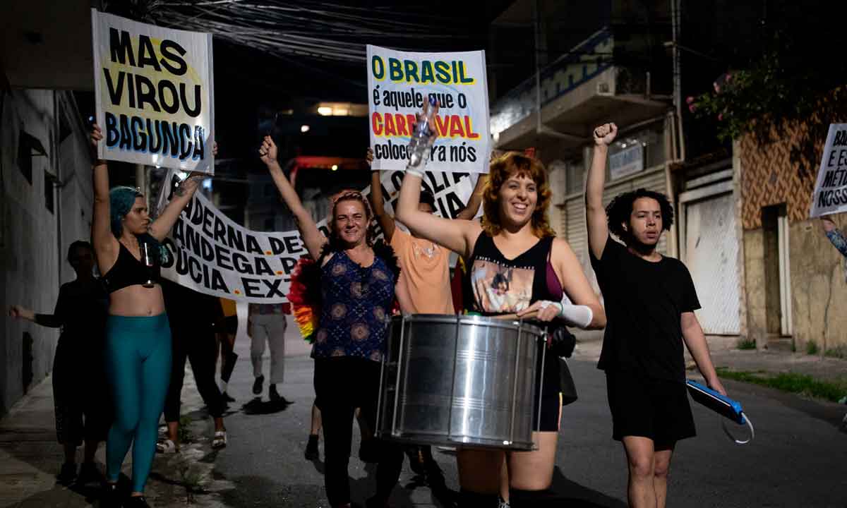 Cortejo cênico-musical estreia nas ruas vizinhas do Galpão Cine Horto - Pedro Lanna/Divulgação